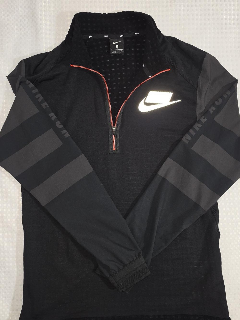 Nike Men's Wild Run Therma Midlayer 1/4-Zip Running Pullover Black - Size Small